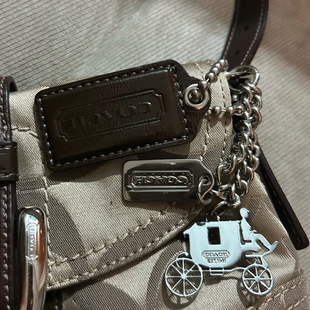 Coach Y2K SoHo Signature Hobo Shoulder Bag - Picture 2 of 4